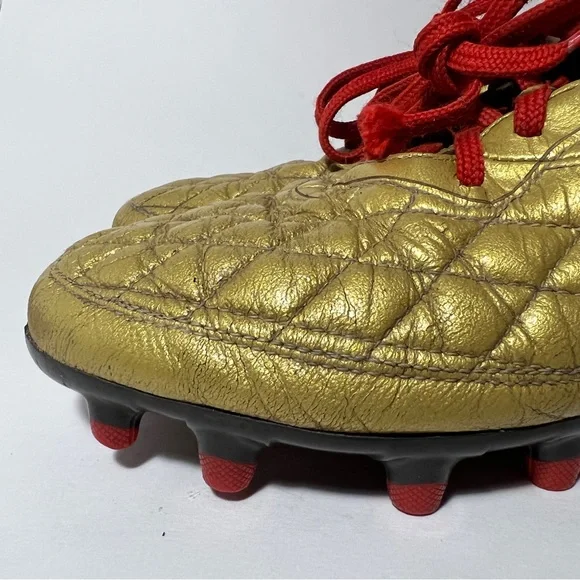 2009 Nike Ronaldinho Dois FG 324761 712 Gold Black Soccer Cleats Men’s Sz 7.5